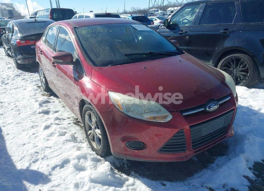 2014 Ford Focus SE (VIN 1FADP3F20EL122411) main photo