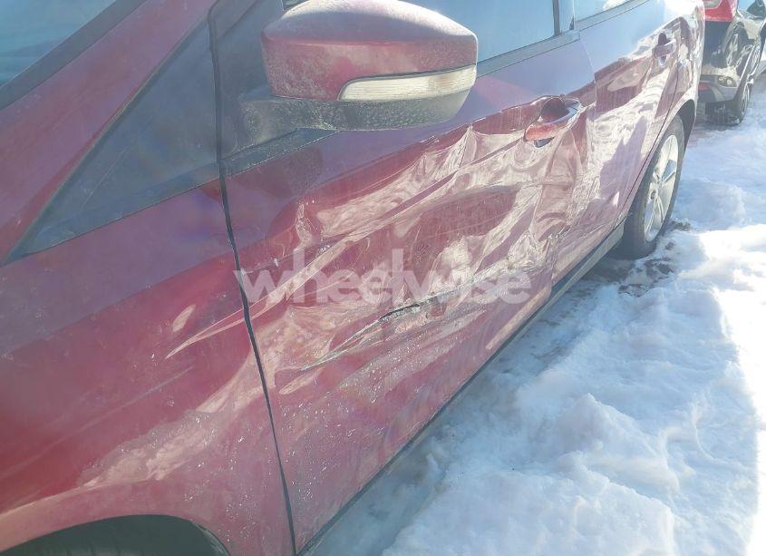 Photo 6 of 2014 Ford Focus SE (VIN 1FADP3F20EL122411)