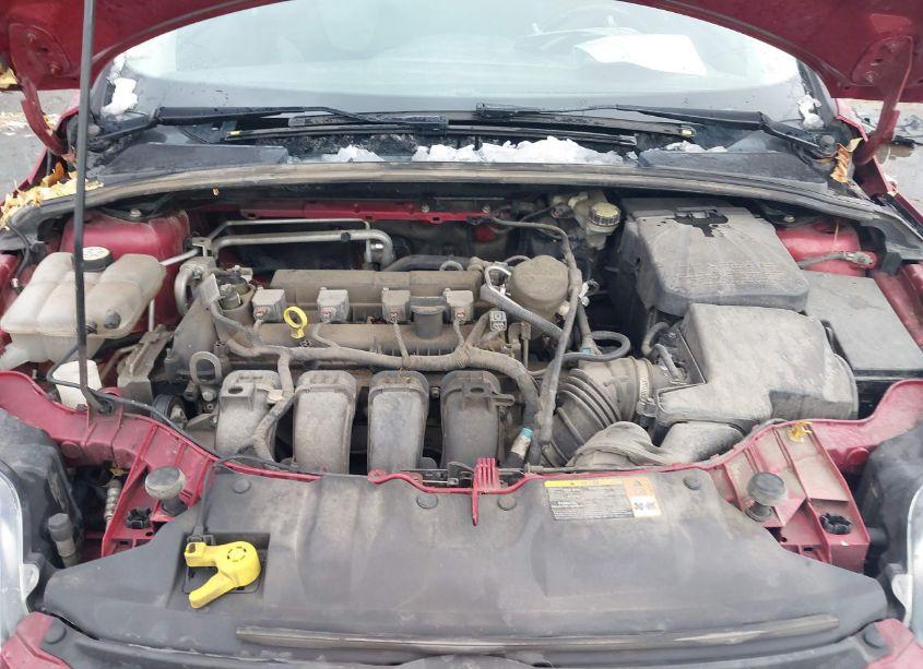 Photo 10 of 2014 Ford Focus SE (VIN 1FADP3F20EL136907)