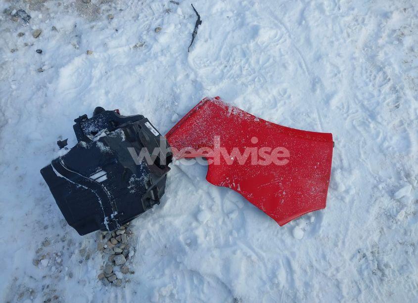 Photo 12 of 2014 Ford Focus SE (VIN 1FADP3F20EL181779)