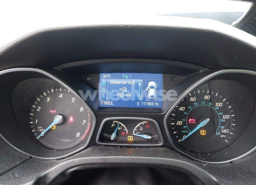 Photo 15 of 2014 Ford Focus SE (VIN 1FADP3F20EL211668)