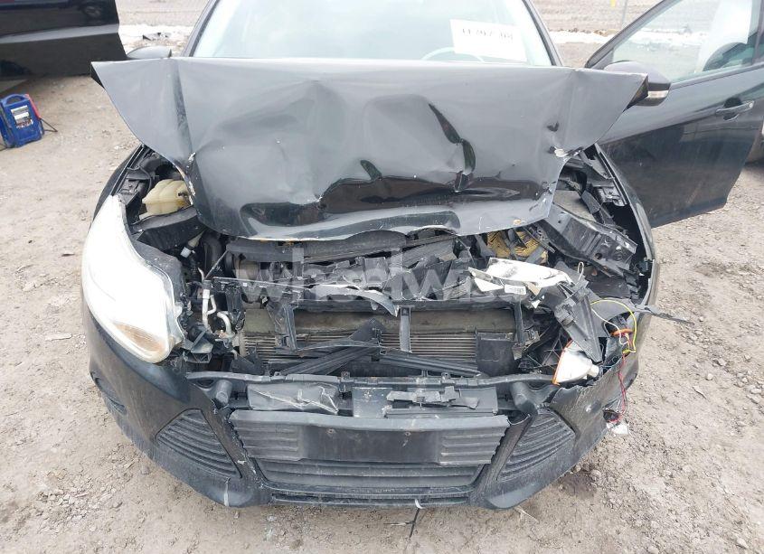 Photo 6 of 2014 Ford Focus SE (VIN 1FADP3F20EL211668)
