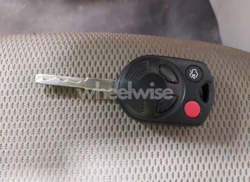 Photo 11 of 2014 Ford Focus SE (VIN 1FADP3F20EL230723)