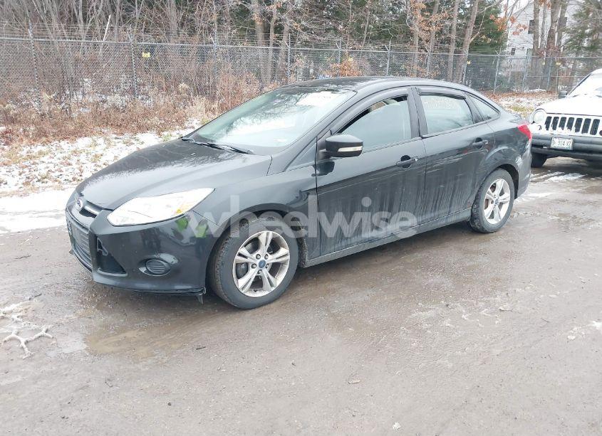 Photo 2 of 2014 Ford Focus SE (VIN 1FADP3F20EL291294)
