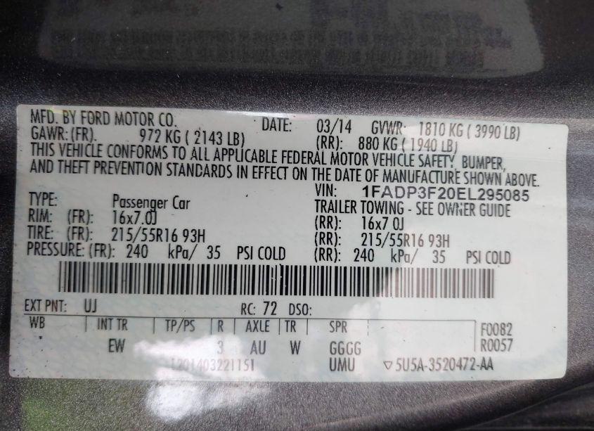 Photo 9 of 2014 Ford Focus SE (VIN 1FADP3F20EL295085)