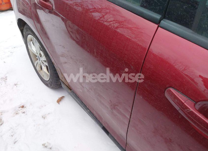 Photo 12 of 2014 Ford Focus SE (VIN 1FADP3F20EL379617)