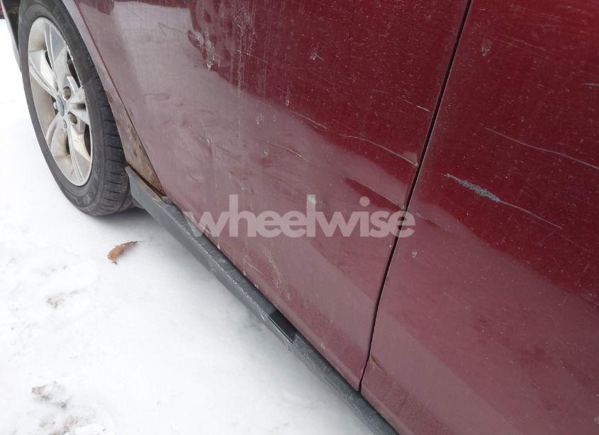 Photo 6 of 2014 Ford Focus SE (VIN 1FADP3F20EL379617)