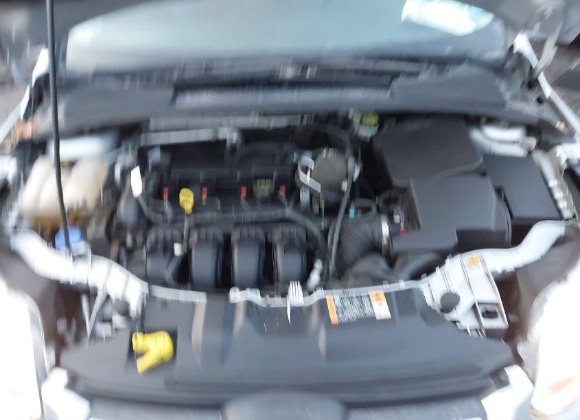 Photo 10 of 2014 Ford Focus SE (VIN 1FADP3F20EL379858)