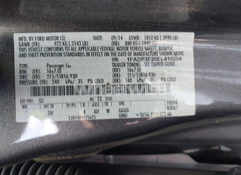 Photo 9 of 2014 Ford Focus SE (VIN 1FADP3F20EL410204)