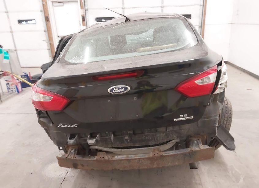 Photo 17 of 2014 Ford Focus SE (VIN 1FADP3F20EL414463)