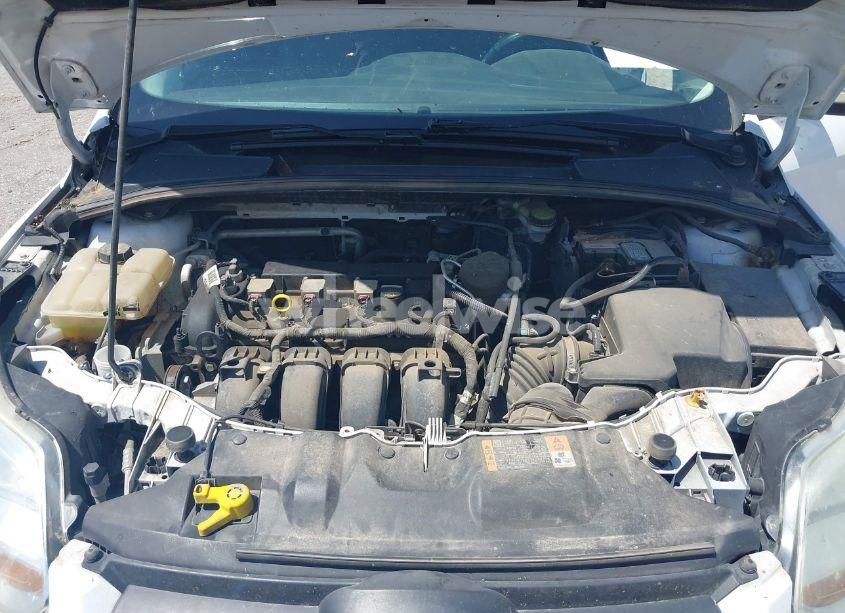 Photo 10 of 2014 Ford Focus SE (VIN 1FADP3F20EL443168)