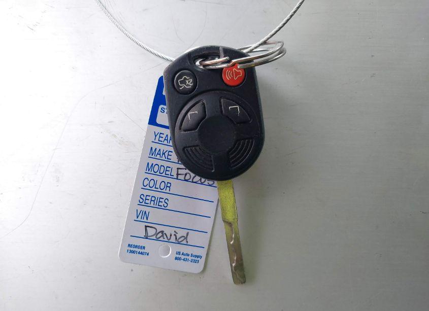 Photo 11 of 2015 Ford Focus SE (VIN 1FADP3F20FL241741)