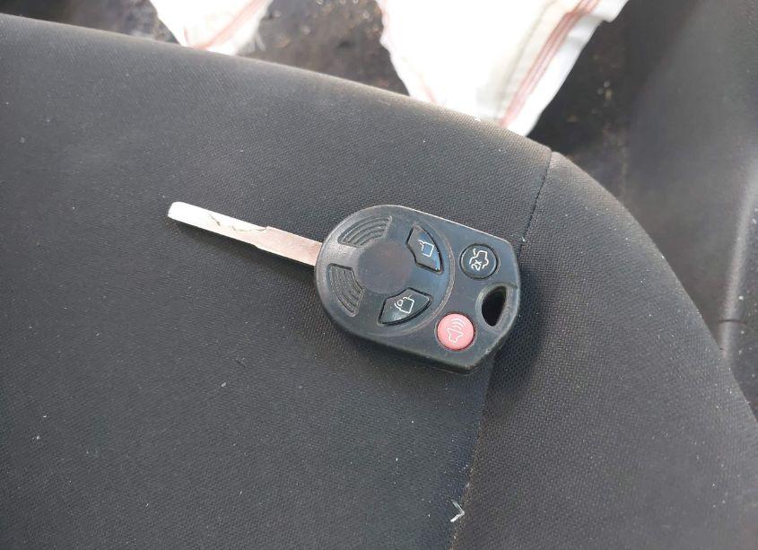 Photo 11 of 2015 Ford Focus SE (VIN 1FADP3F20FL260242)