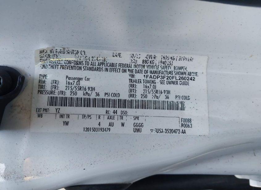 Photo 9 of 2015 Ford Focus SE (VIN 1FADP3F20FL260242)