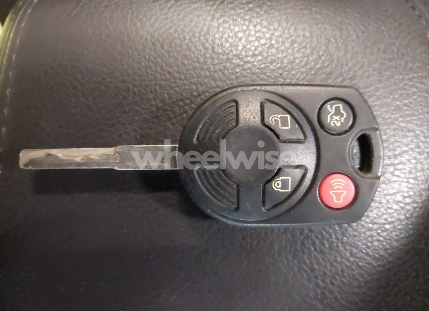 Photo 11 of 2015 Ford Focus SE (VIN 1FADP3F20FL291152)