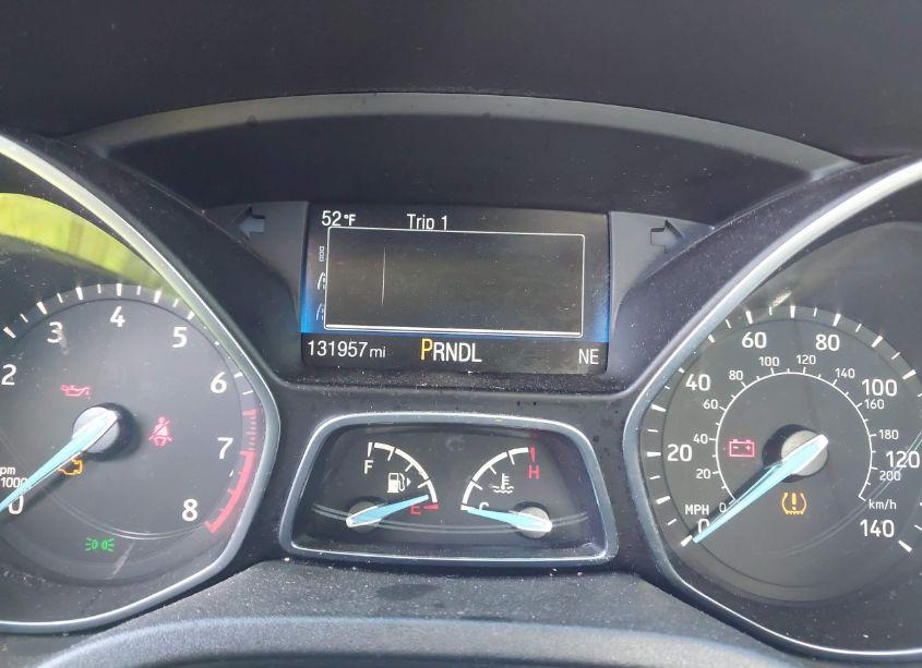 Photo 7 of 2015 Ford Focus SE (VIN 1FADP3F20FL297498)