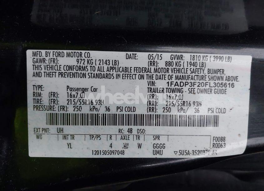 Photo 9 of 2015 Ford Focus SE (VIN 1FADP3F20FL305616)