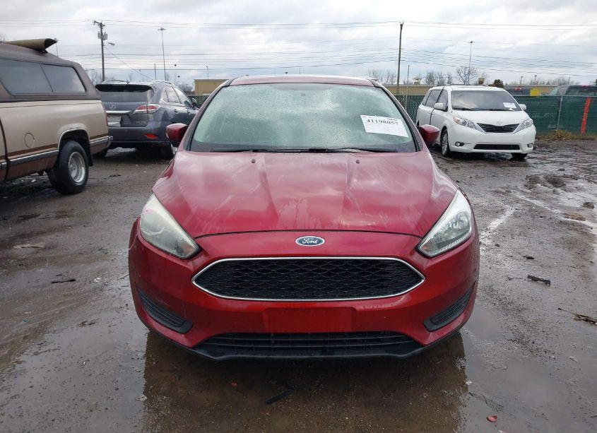 Photo 12 of 2015 Ford Focus SE (VIN 1FADP3F20FL313408)