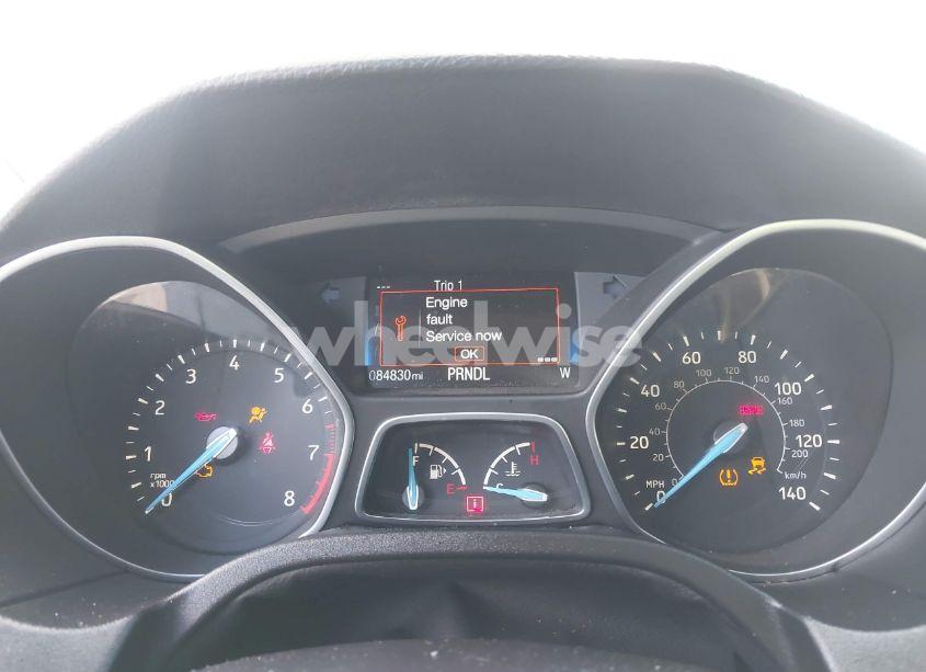 Photo 7 of 2015 Ford Focus SE (VIN 1FADP3F20FL377934)