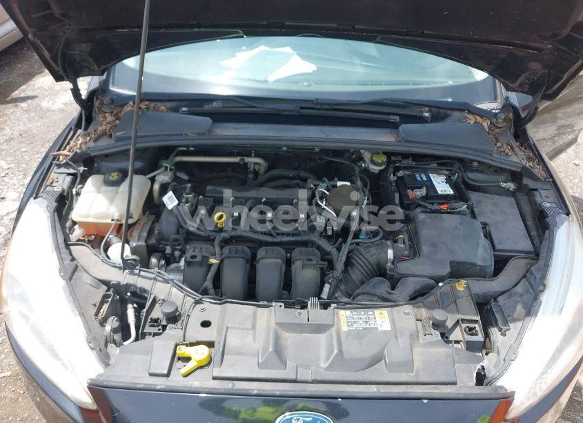 Photo 10 of 2015 Ford Focus SE (VIN 1FADP3F20FL378484)