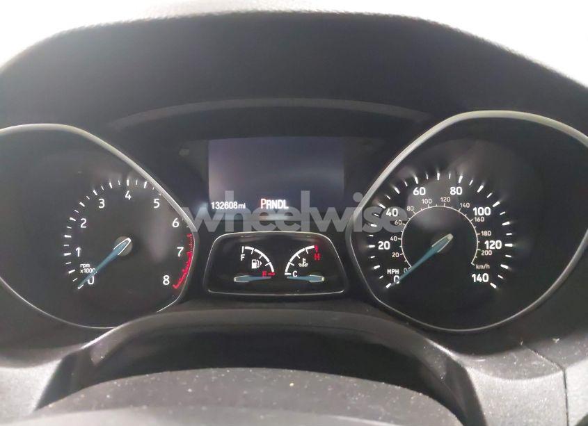 Photo 7 of 2016 Ford Focus SE (VIN 1FADP3F20GL227226)