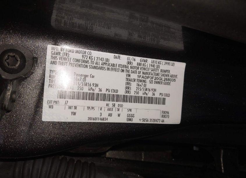 Photo 9 of 2016 Ford Focus SE (VIN 1FADP3F20GL268035)