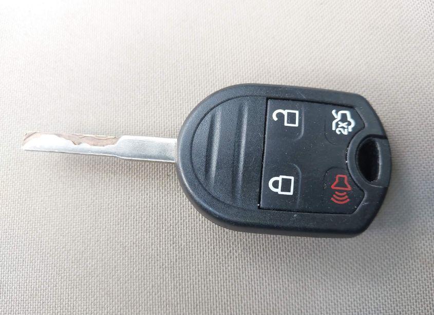 Photo 11 of 2016 Ford Focus SE (VIN 1FADP3F20GL279651)