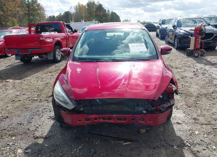 Photo 13 of 2016 Ford Focus SE (VIN 1FADP3F20GL279651)