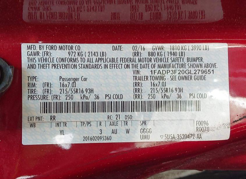 Photo 9 of 2016 Ford Focus SE (VIN 1FADP3F20GL279651)