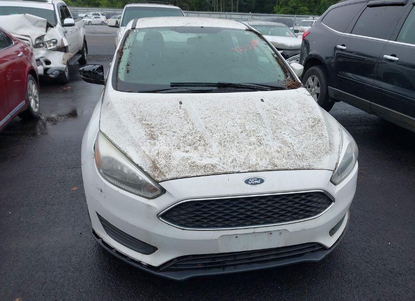 Photo 6 of 2016 Ford Focus SE (VIN 1FADP3F20GL298068)