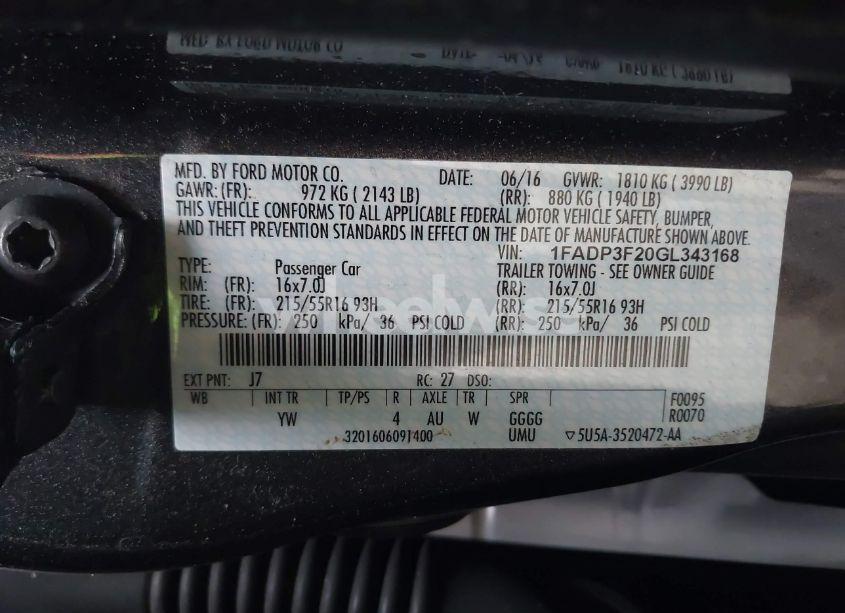 Photo 9 of 2016 Ford Focus SE (VIN 1FADP3F20GL343168)