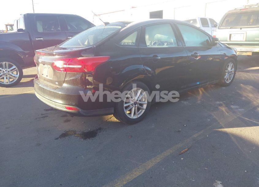 Photo 4 of 2016 Ford Focus SE (VIN 1FADP3F20GL345292)