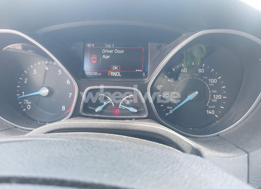 Photo 7 of 2016 Ford Focus SE (VIN 1FADP3F20GL400887)