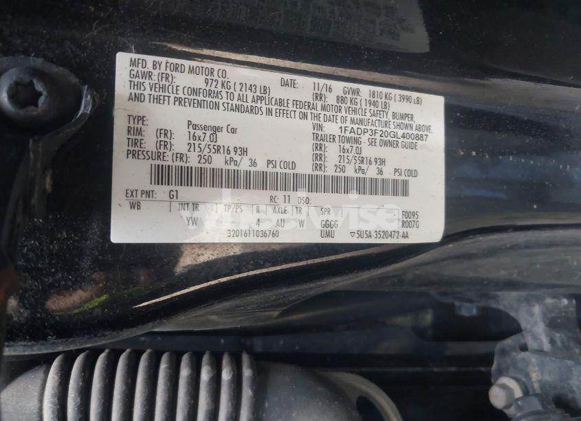 Photo 9 of 2016 Ford Focus SE (VIN 1FADP3F20GL400887)