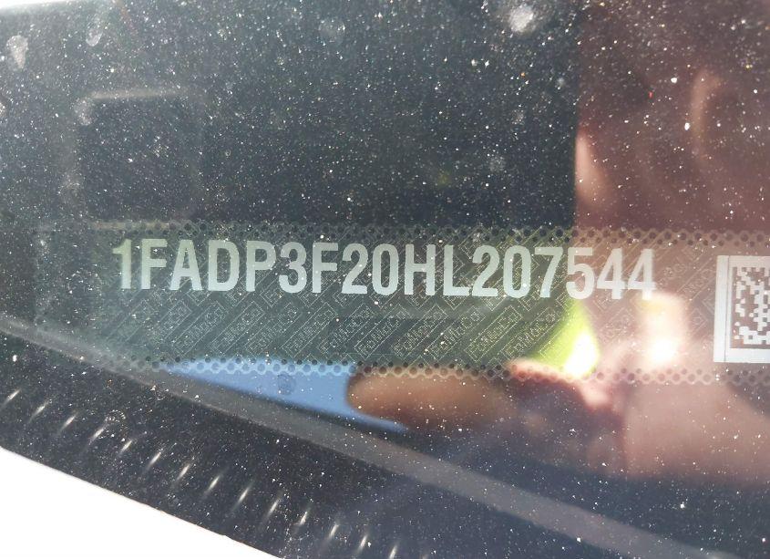 Photo 9 of 2017 Ford Focus SE (VIN 1FADP3F20HL207544)