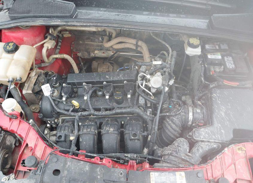 Photo 10 of 2017 Ford Focus SE (VIN 1FADP3F20HL217765)