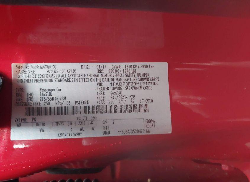 Photo 9 of 2017 Ford Focus SE (VIN 1FADP3F20HL217765)