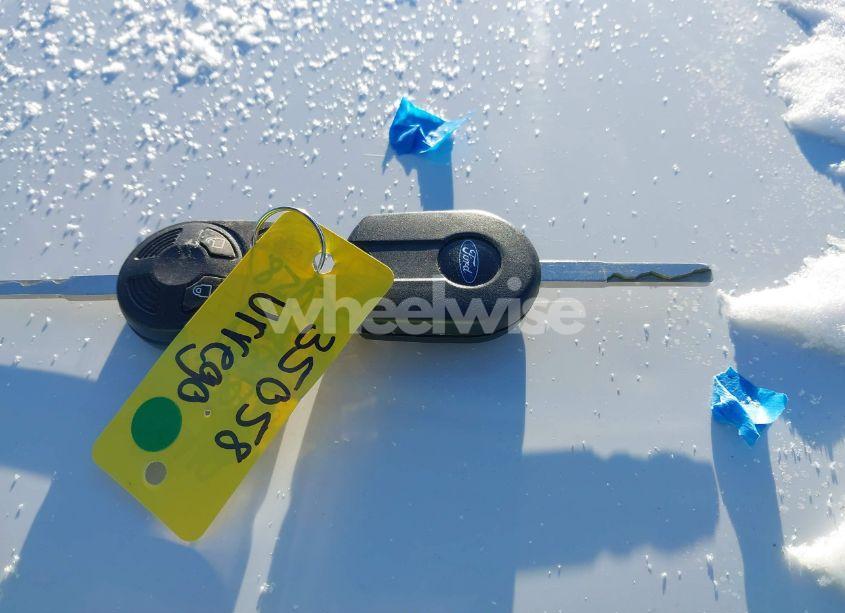 Photo 11 of 2017 Ford Focus SE (VIN 1FADP3F20HL225672)