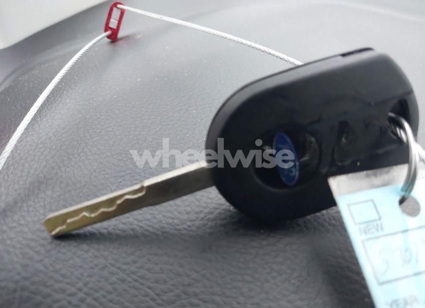 Photo 11 of 2017 Ford Focus SE (VIN 1FADP3F20HL252595)