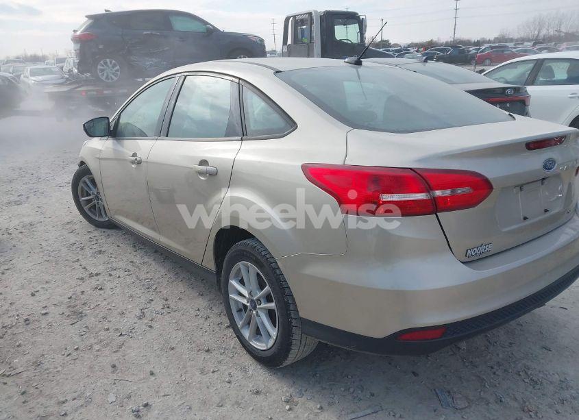 Photo 3 of 2017 Ford Focus SE (VIN 1FADP3F20HL265377)