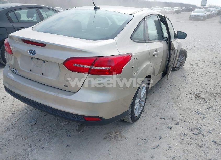 Photo 4 of 2017 Ford Focus SE (VIN 1FADP3F20HL265377)