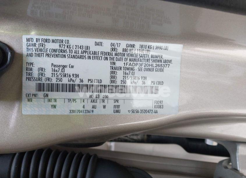 Photo 9 of 2017 Ford Focus SE (VIN 1FADP3F20HL265377)