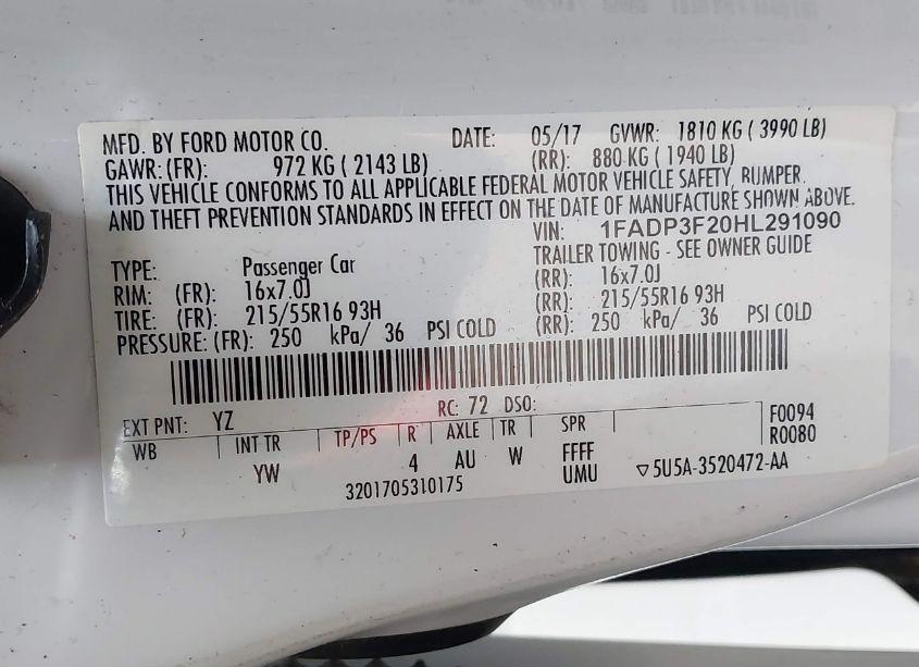 Photo 9 of 2017 Ford Focus SE (VIN 1FADP3F20HL291090)