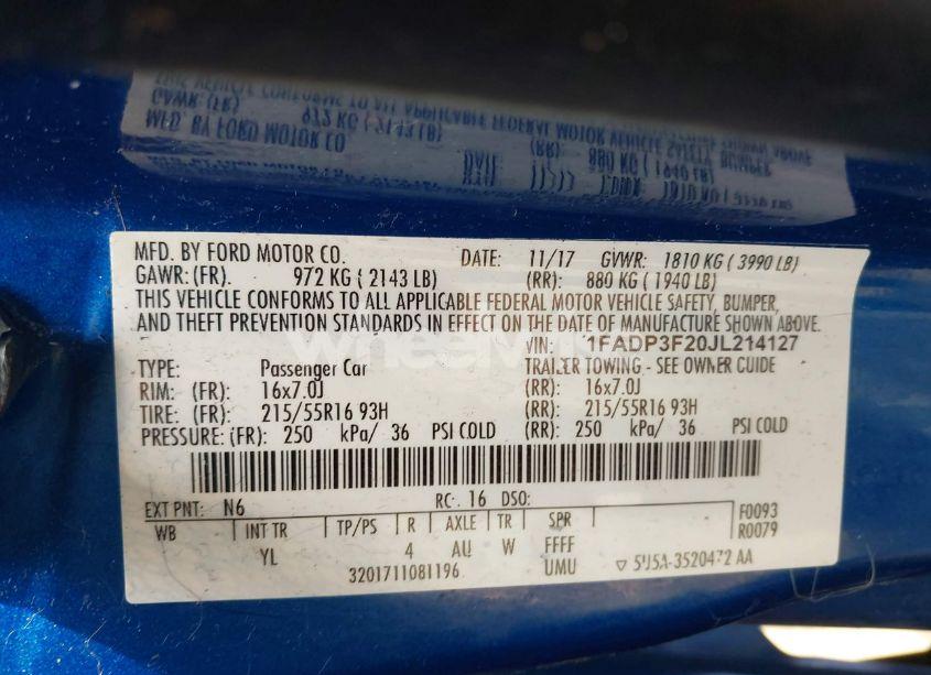 Photo 9 of 2018 Ford Focus SE (VIN 1FADP3F20JL214127)