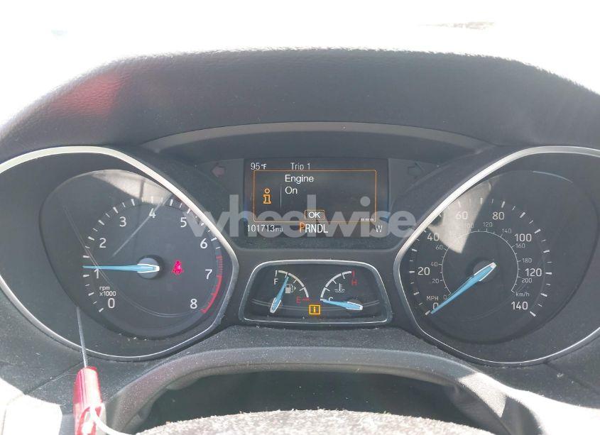 Photo 7 of 2018 Ford Focus SE (VIN 1FADP3F20JL234829)