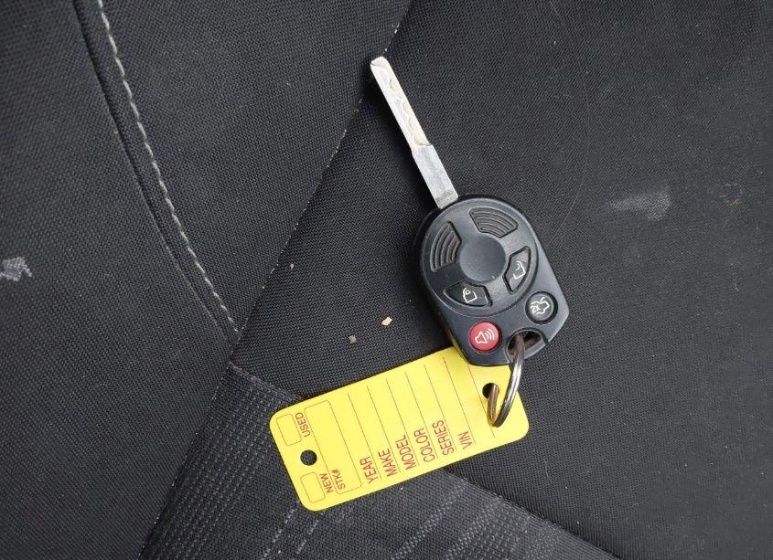 Photo 11 of 2018 Ford Focus SE (VIN 1FADP3F20JL258810)