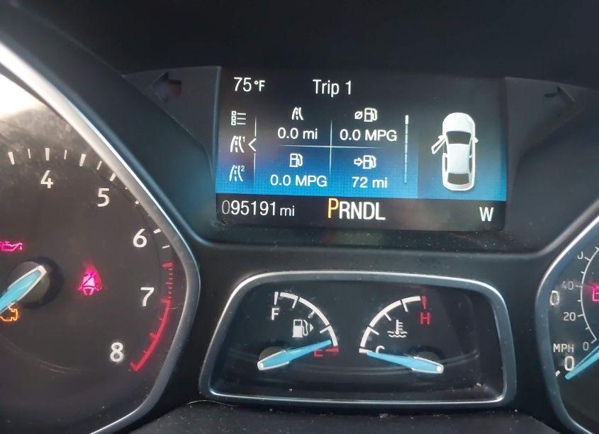 Photo 7 of 2018 Ford Focus SE (VIN 1FADP3F20JL295498)