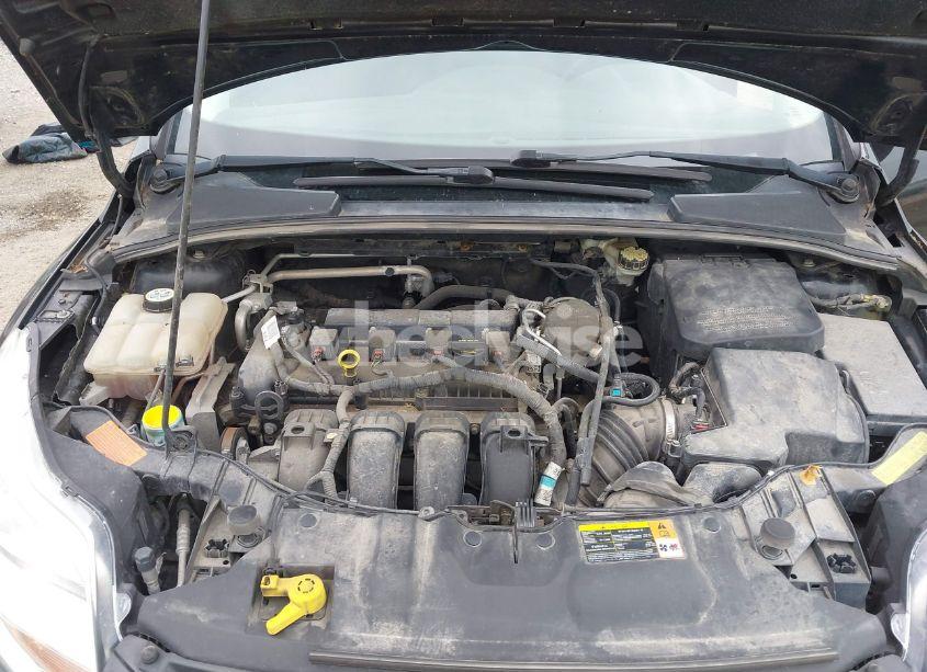 Photo 10 of 2013 Ford Focus SE (VIN 1FADP3F21DL121945)