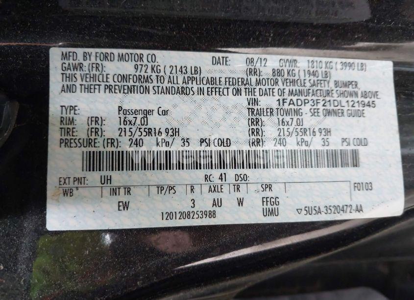 Photo 9 of 2013 Ford Focus SE (VIN 1FADP3F21DL121945)