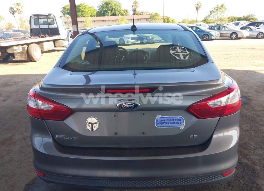 Photo 16 of 2013 Ford Focus SE (VIN 1FADP3F21DL132248)